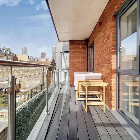Luxury 2 Bed 2 Bath With Balcony New Build Apartment *South Central London* Ngoại thất bức ảnh